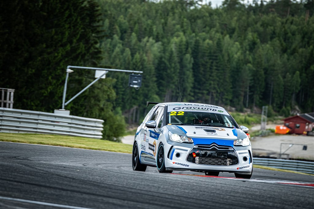Dobbeltsejr sender Milan Rytter i DS3 Cup-føring
(Foto: Grippo)